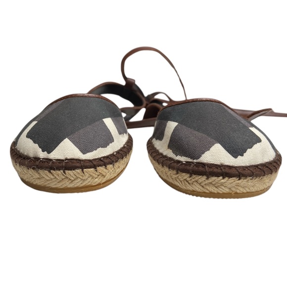 Burberry Tricolor Canvas And Leather Ankle Wrap Espadrille Flats Size 40 - Picture 16 of 16